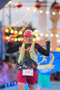 BIB: 5088
                            <button type="button" onclick="openModal(21768350)" class="btn btn-primary btn-sm float-right btn-popup" data-toggle="modal" data-target=".modal-high-quality">
                        <i class="fas fa-shopping-cart"></i> Add to Cart
                    </button>
                                            <button type="button" onclick="isThisMe(21768350, true)" class="btn btn-success btn-sm float-right btn-popup btn-isme hidden" data-toggle="tooltip" data-placement="bottom" title="นี่คือรูปของคุณใช่ไหม คลิกที่นี่เพื่อเอาเข้าอัลบั้ม">
                        <i class="fas fa-plus"></i> Add to album
                    </button>
                    <button type="button" onclick="isThisMe(21768350, false)" class="btn btn-warning btn-sm float-right btn-popup btn-isnotme hidden">
                        <i class="fas fa-ban"></i> Remove from album
                    </button>